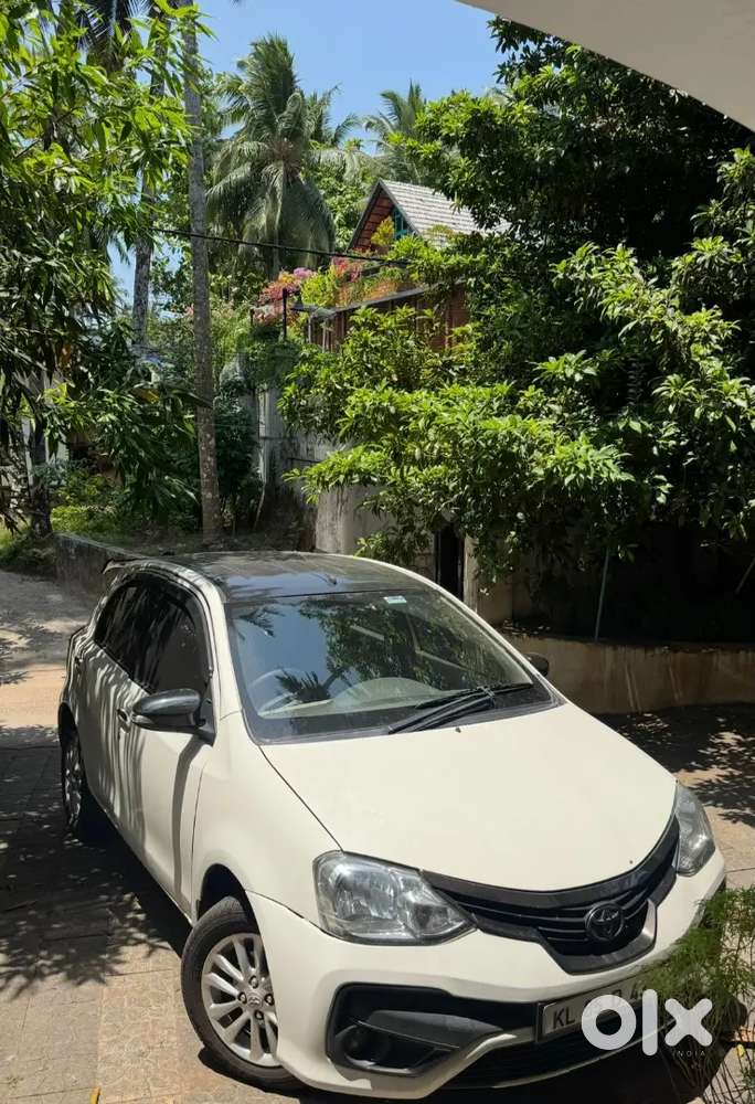 Toyota Etios Liva 2015 Diesel Well Maintained