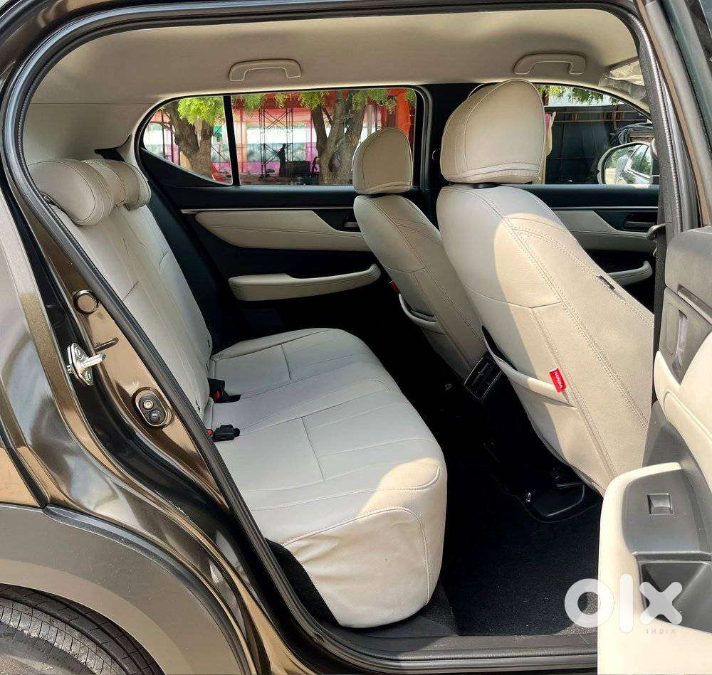 Honda Elevate V Cvt, 2025, Petrol