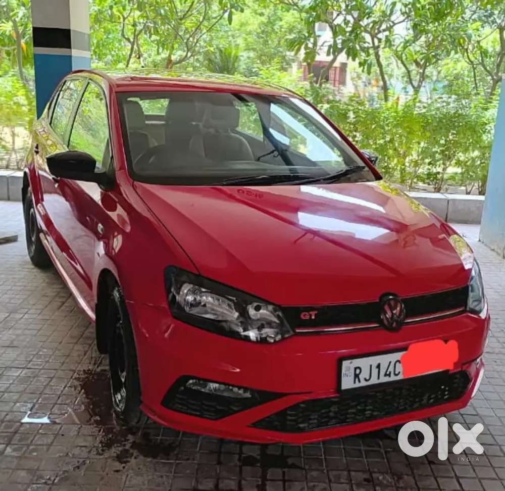 Volkswagen Polo 2011 Petrol 102000 Km Driven