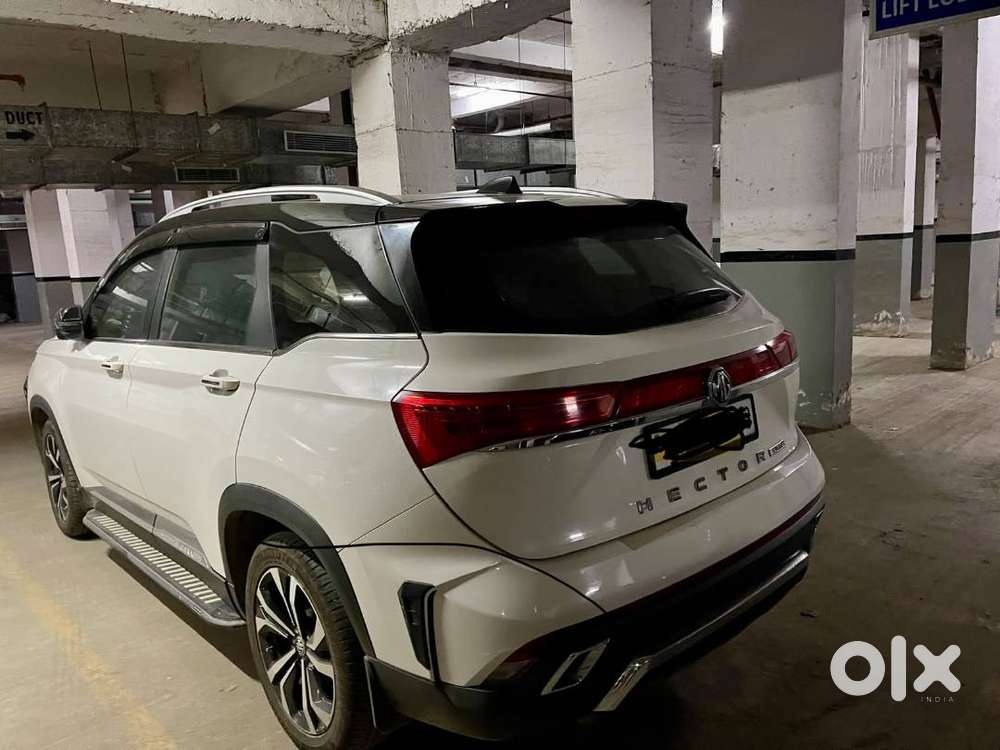 Mg Hector Plus 2024 Petrol 37000 Km Driven