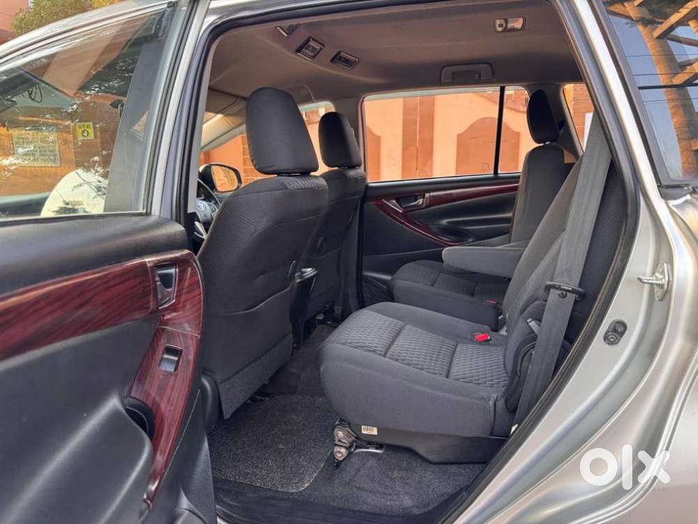 Toyota Innova Crysta 2.4 G Mt, 2019, Diesel
