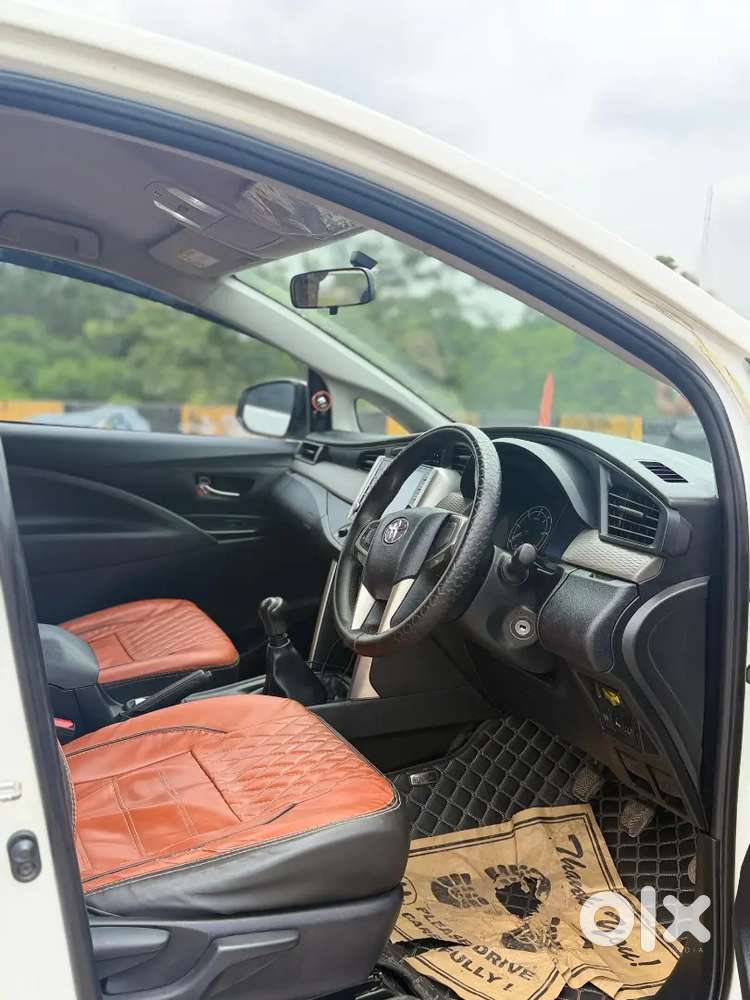 Toyota Innova Crysta 2023
