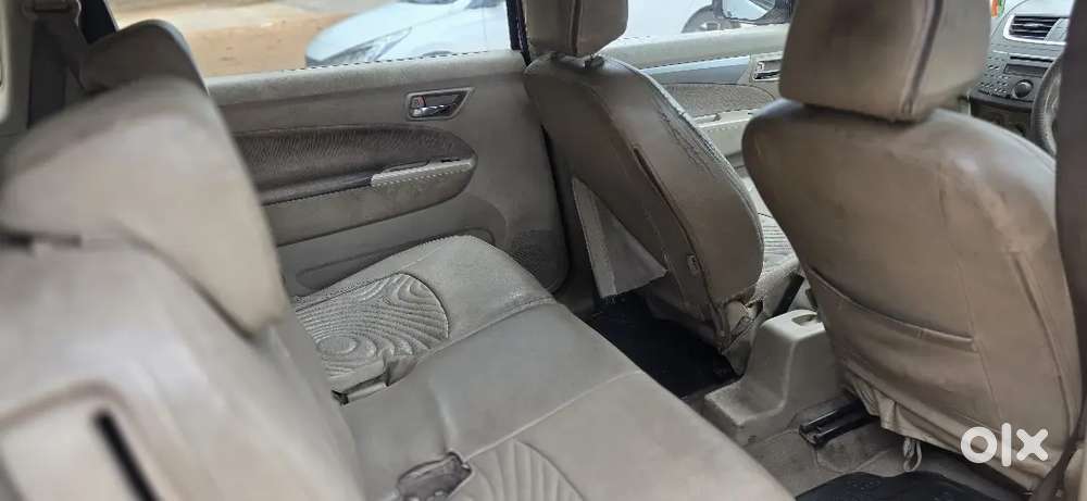 Maruti Suzuki Ertiga Vxi Smart Hybird 2016