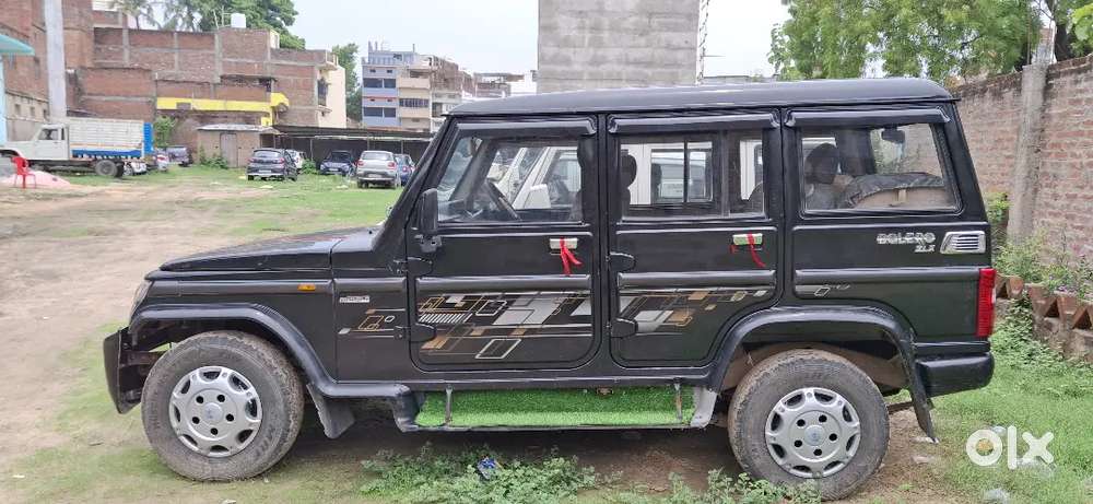 Mahindra Bolero 2017 Diesel Well Maintained