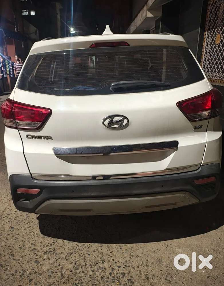 Want To Sell My Creta With All Service Record
