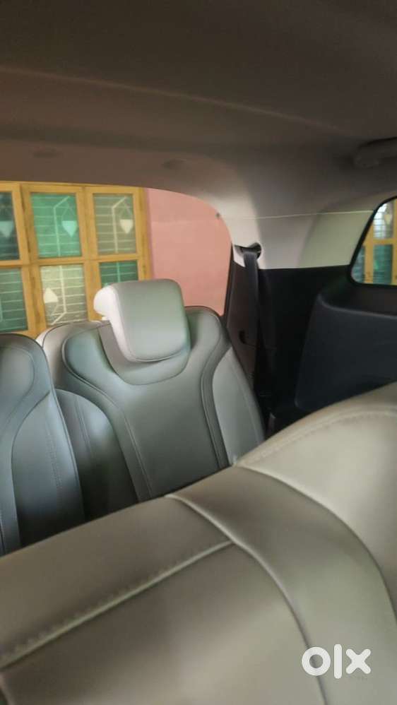 Mahindra Xuv700 Diesel 2022