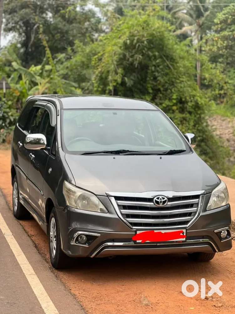 Toyota Innova 2013 Diesel 158000 Km Driven