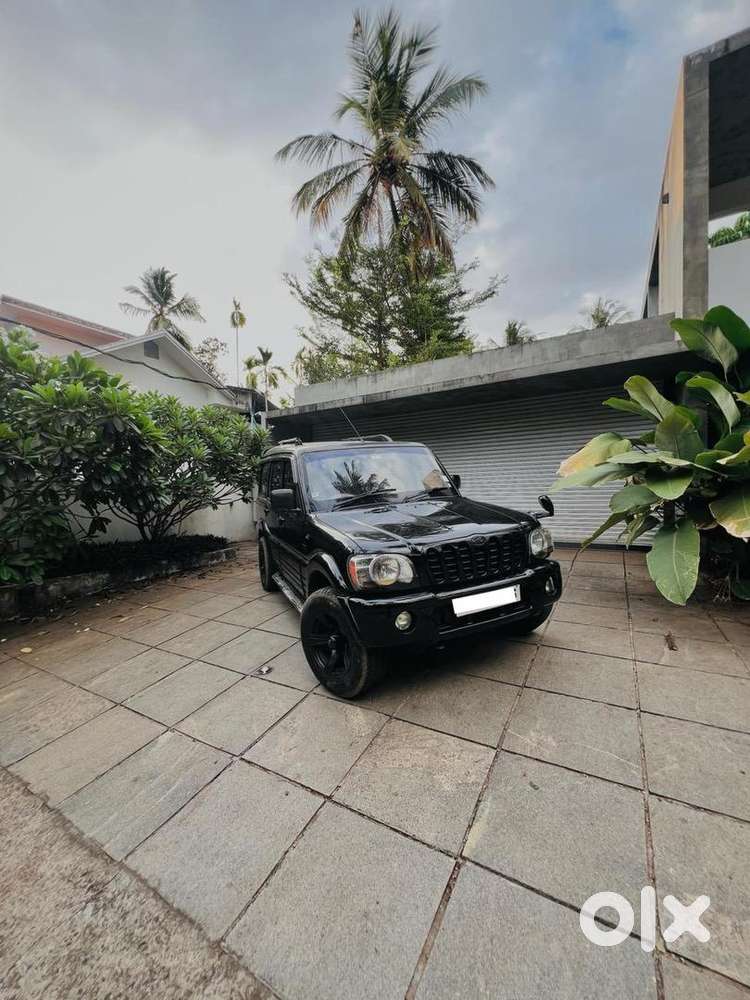 Mahindra Scorpio 2004 Diesel Well Maintained