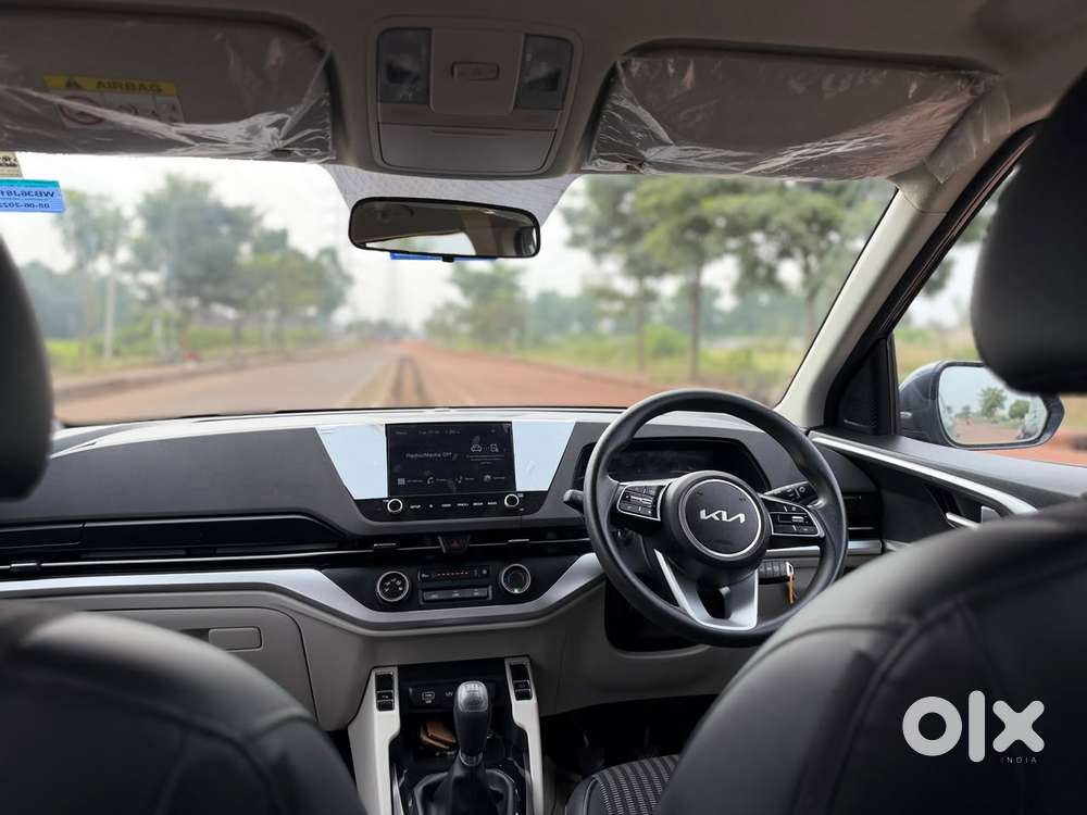 Kia Carens 1.4 Prestige 7 Str, 2022, Petrol