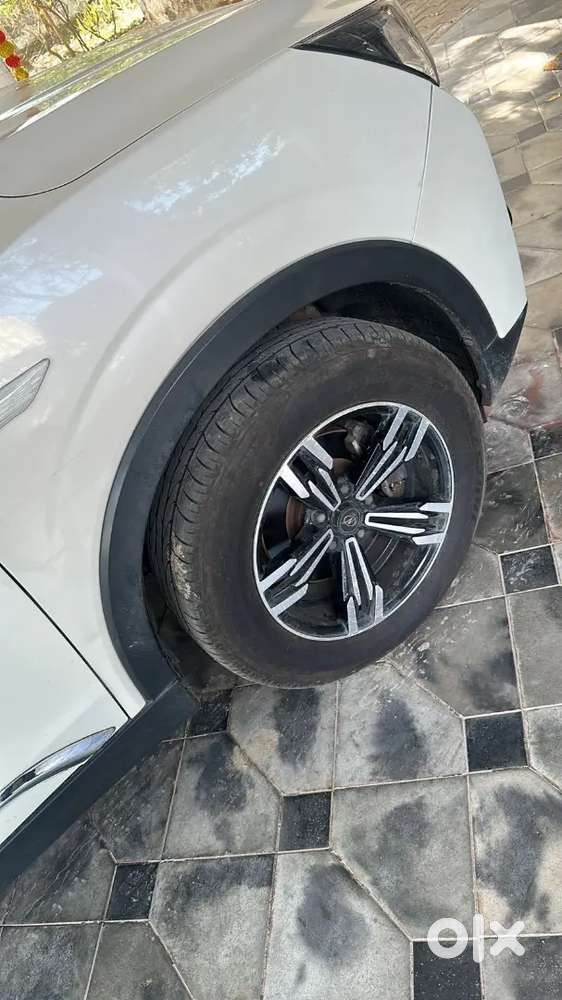 Mahindra Xuv300 Diesel 2022 Automatic Sunroof