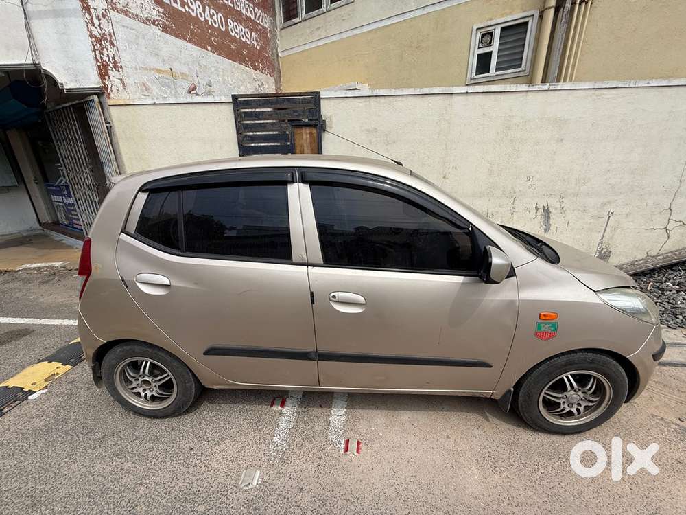 Hyundai I10 Petrol 102000 Km Driven