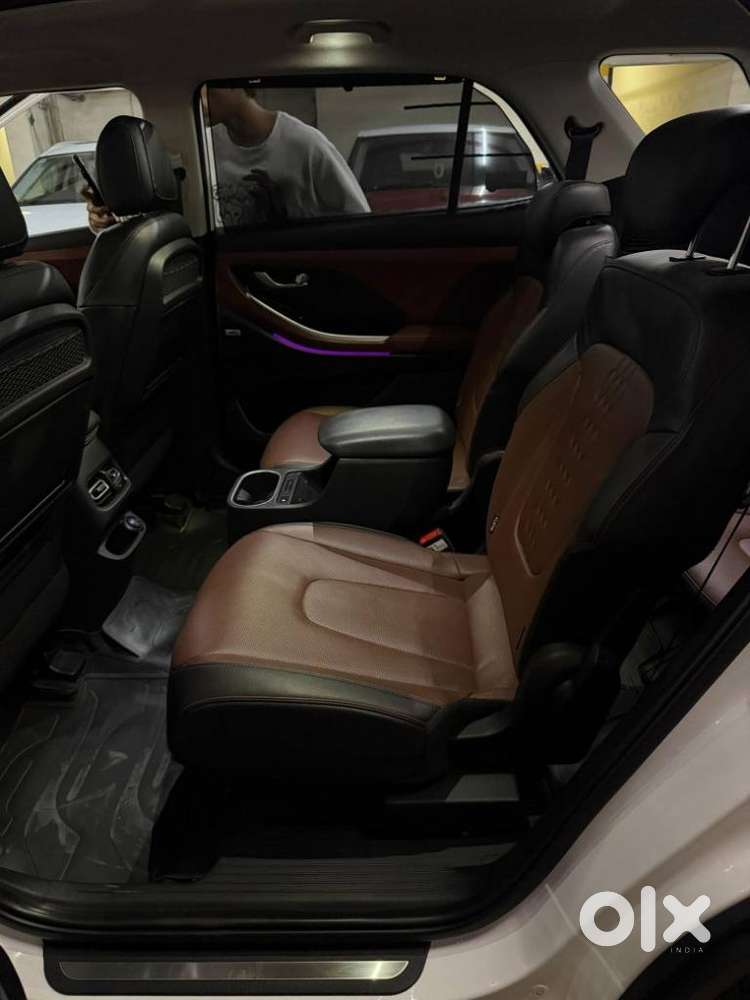 Hyundai Alcazar Signature (o) 6 Str 1.5 Petrol Dct, 2022, Petrol