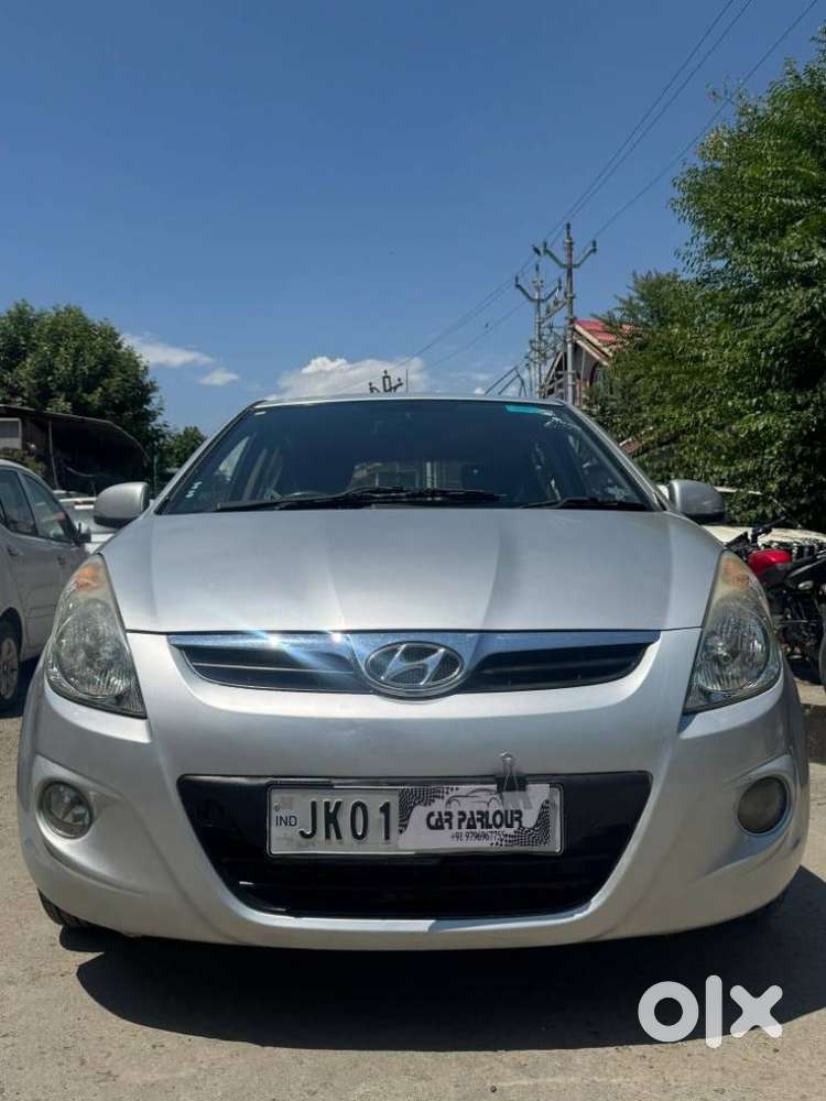 Hyundai I20 Petrol Asta Option, 2011, Petrol