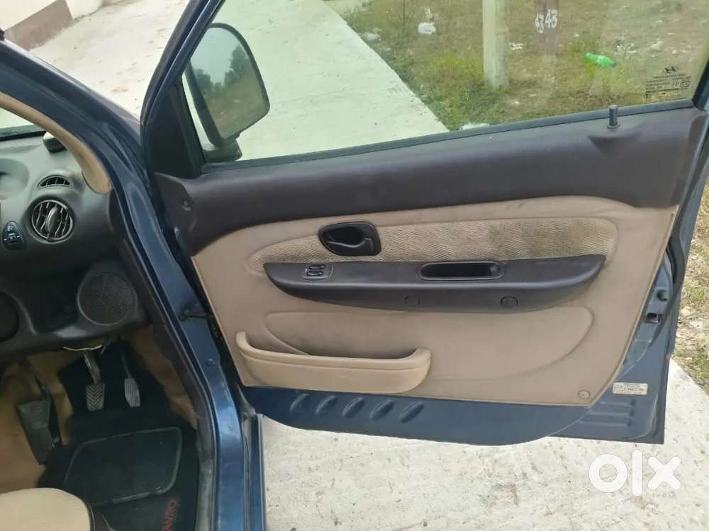 2013 Houndai Santro Xing Gl Singel Onwer Incurance Current