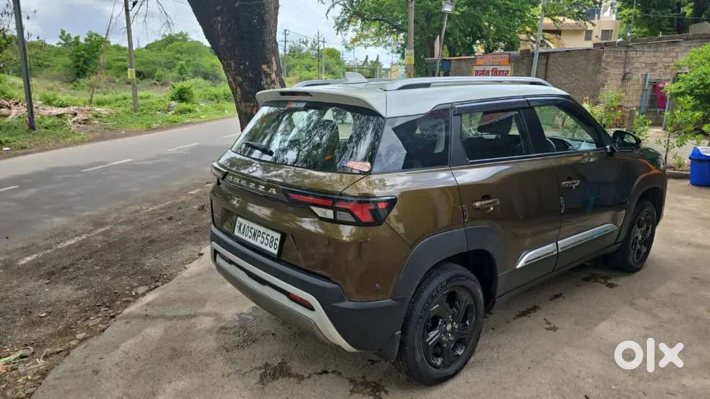 Maruti Suzuki Brezza 2025 Cng & Hybrids 5000 Km Driven