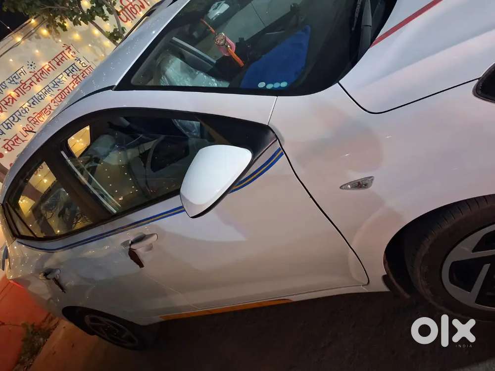 Hyundai Aura 2025 Cng & Hybrids 25000 Km Driven