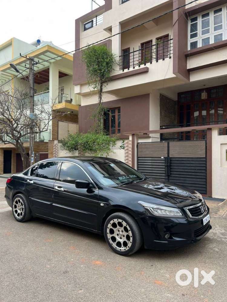 Honda Accord 2.4 Manual, 2009, Petrol