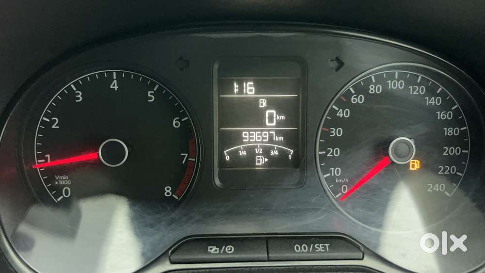 Volkswagen Polo 2009-2013 Petrol Highline 1.2l, 2015, Petrol