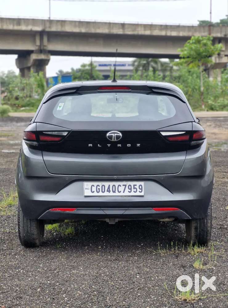 Tata Altroz 1.2 Xm Plus 2025