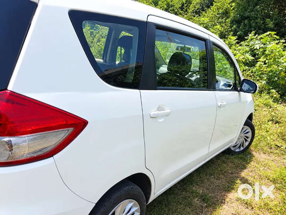 Maruti Ertiga Vxi 2017