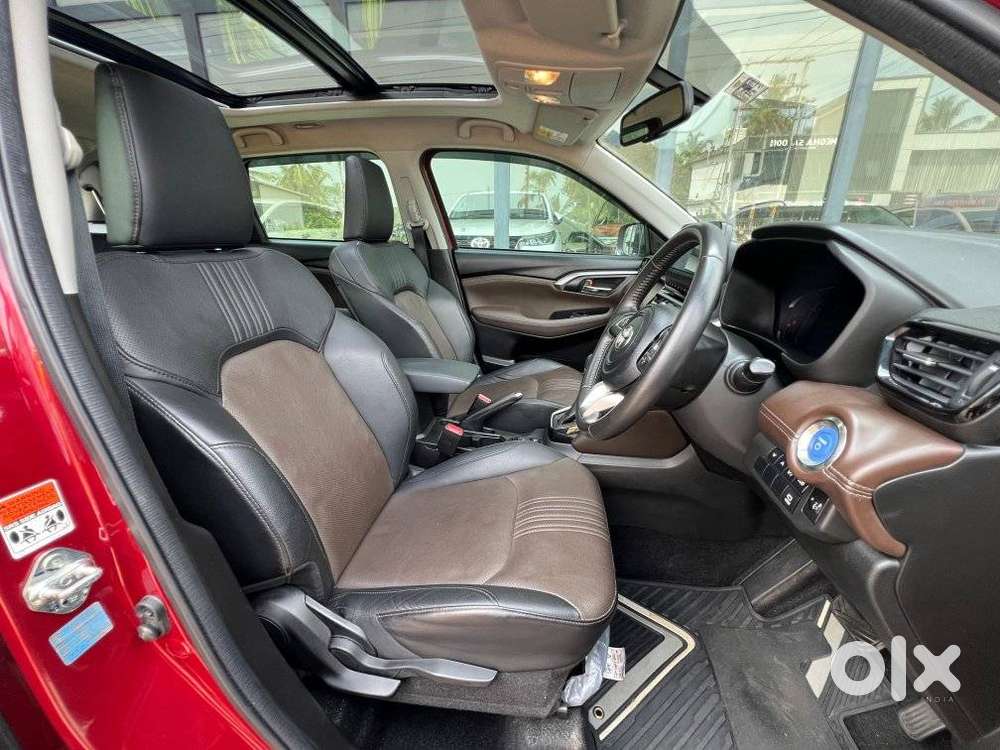 Toyota Urban Cruiser Hyryder V Hybrid Aero Edition, 2022, Petrol