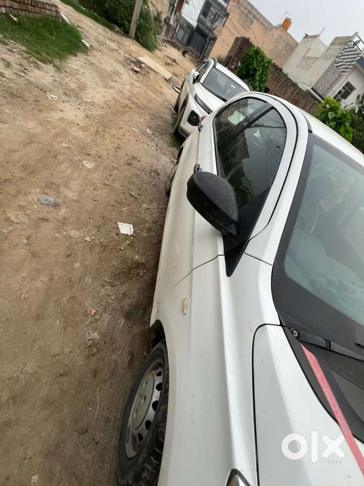 Tata Tiago 2016