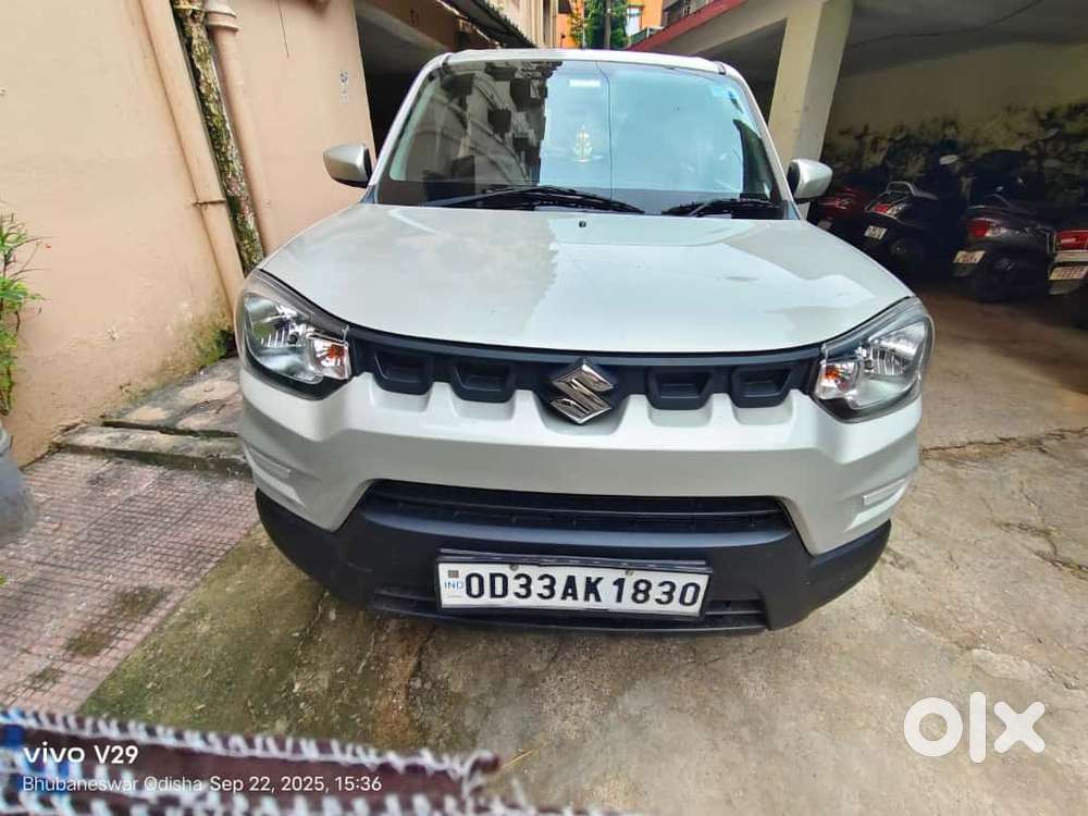 Maruti Suzuki S-presso Petrol Well Maintained