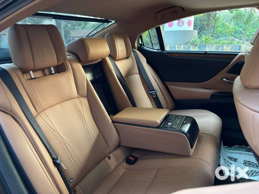 Lexus Es 300h, 2022, Petrol
