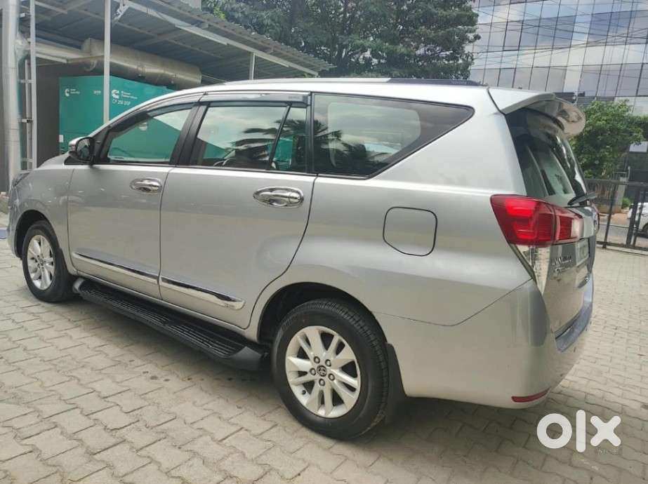 Toyota Innova Crysta 2.4 G Mt, 2017, Diesel