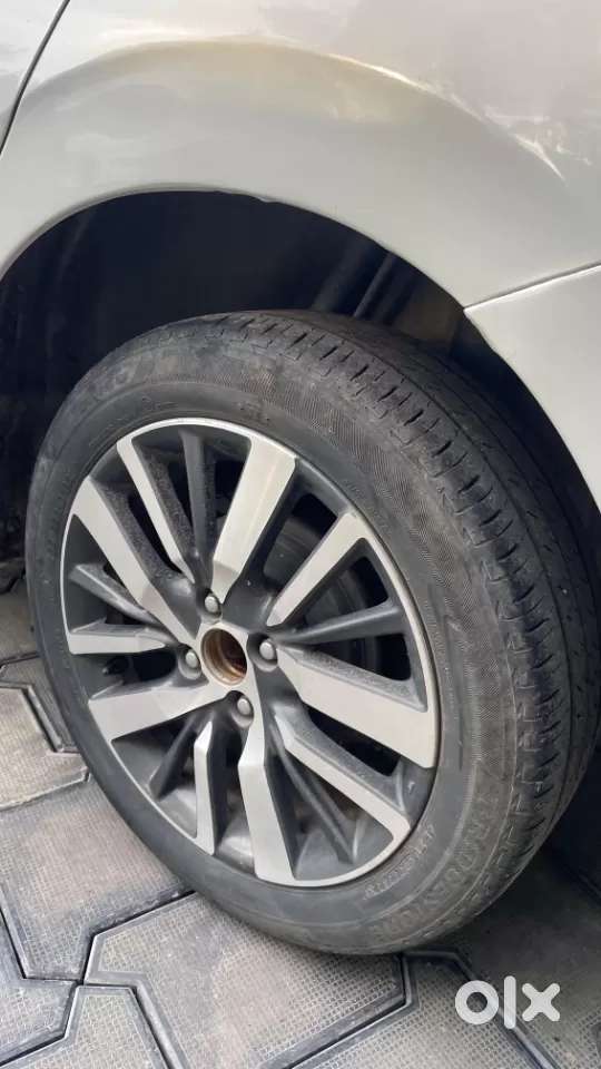 Honda City Zx Petrol Mt, 2022, Petrol