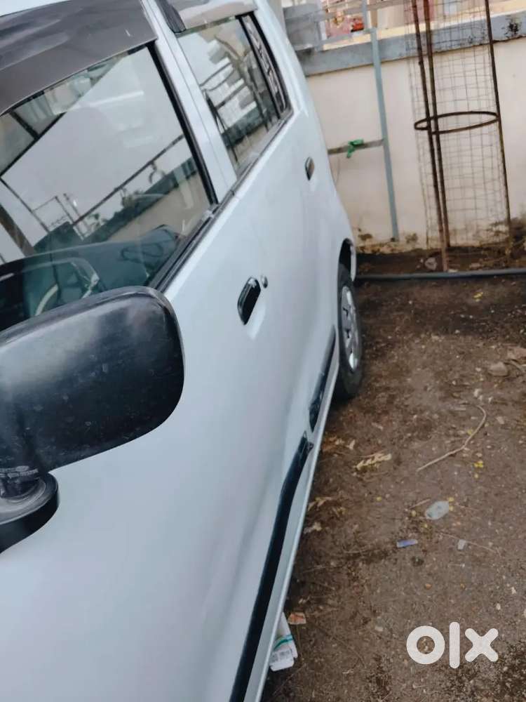 Maruti Suzuki Wagon R Lxi Cng 2013
