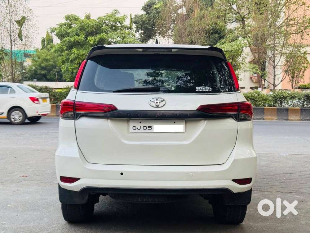 Toyota Fortuner [2021-ongoing] 2.8 2wd Diesel At, 2017, Diesel