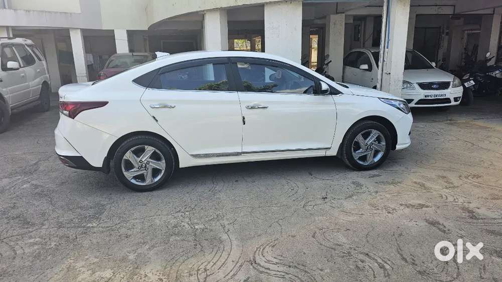Hyundai Verna 2023 Petrol 21000 Km Driven