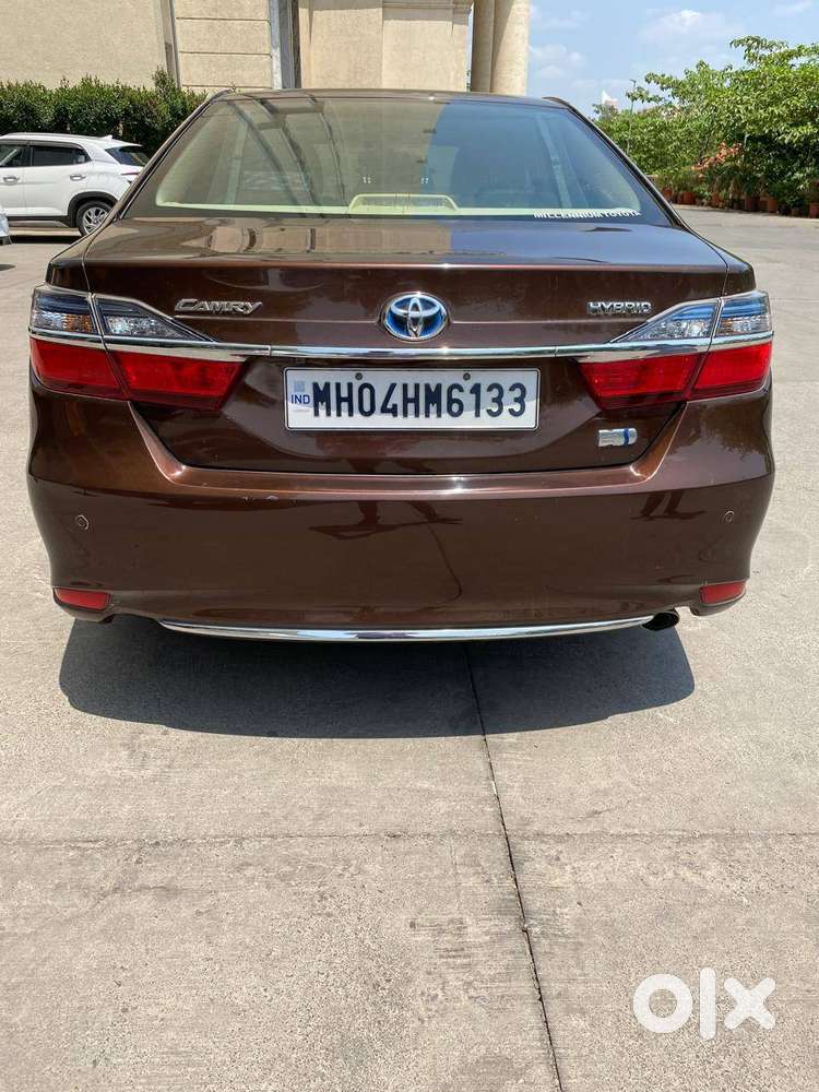 2016 Toyota Camry Hybrid  1st Owner  58k Km  Full Service History