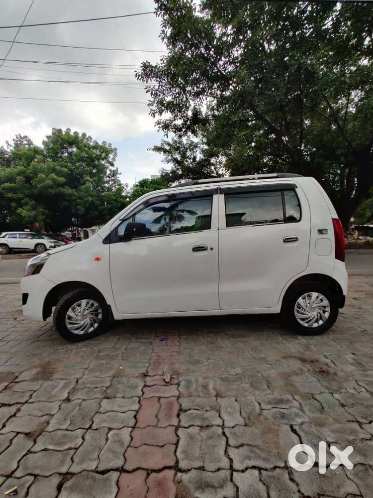 Maruti Suzuki Wagon R Lxi 1.0, 2014, Cng & Hybrids