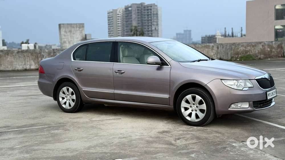 Skoda Superb 1.8 Elegance Tsi At, 2012, Petrol