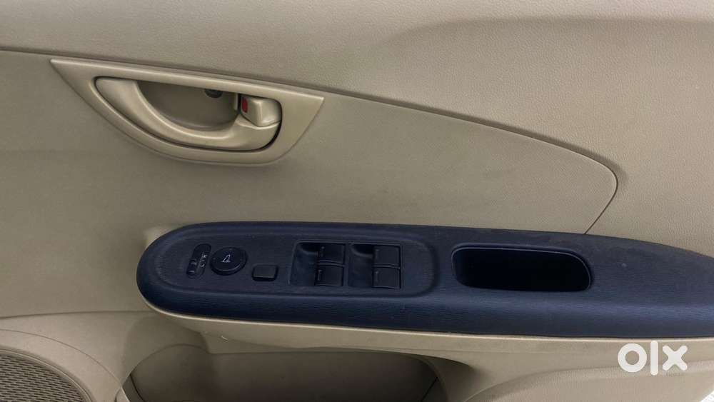 Honda Amaze 2013-2016 S At I-vtech, 2015, Petrol