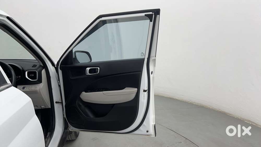 Hyundai Venue 1.5 Crdi Sx (o), 2023, Diesel