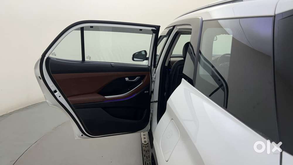Hyundai Alcazar Platinum, 2022, Petrol