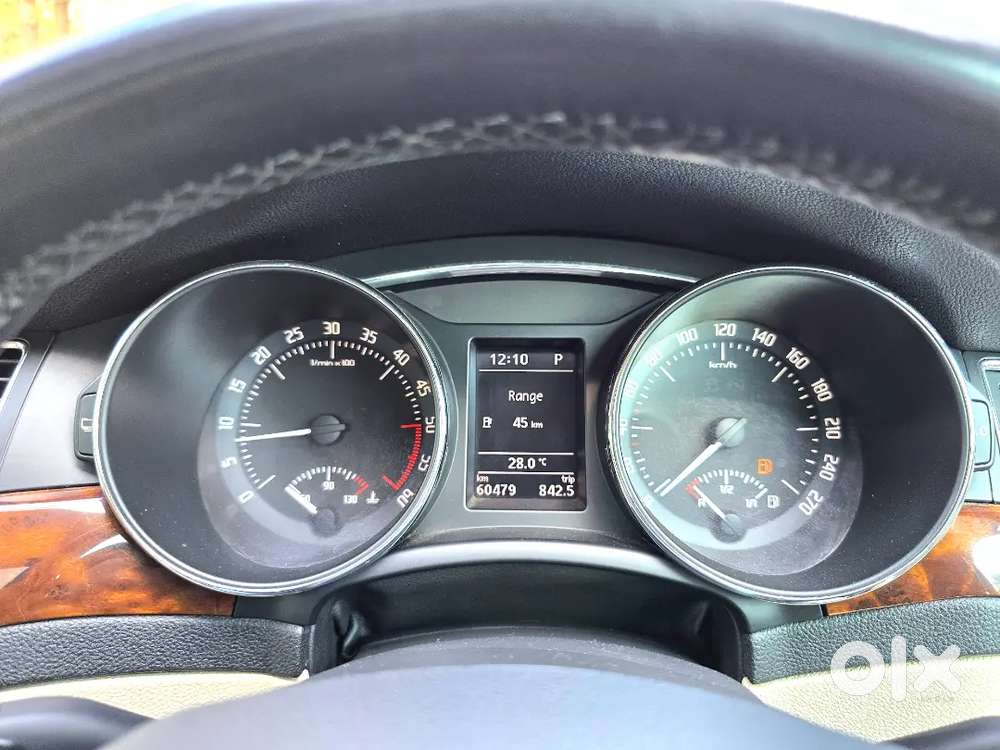 Skoda Superb 2015 Mint Condition