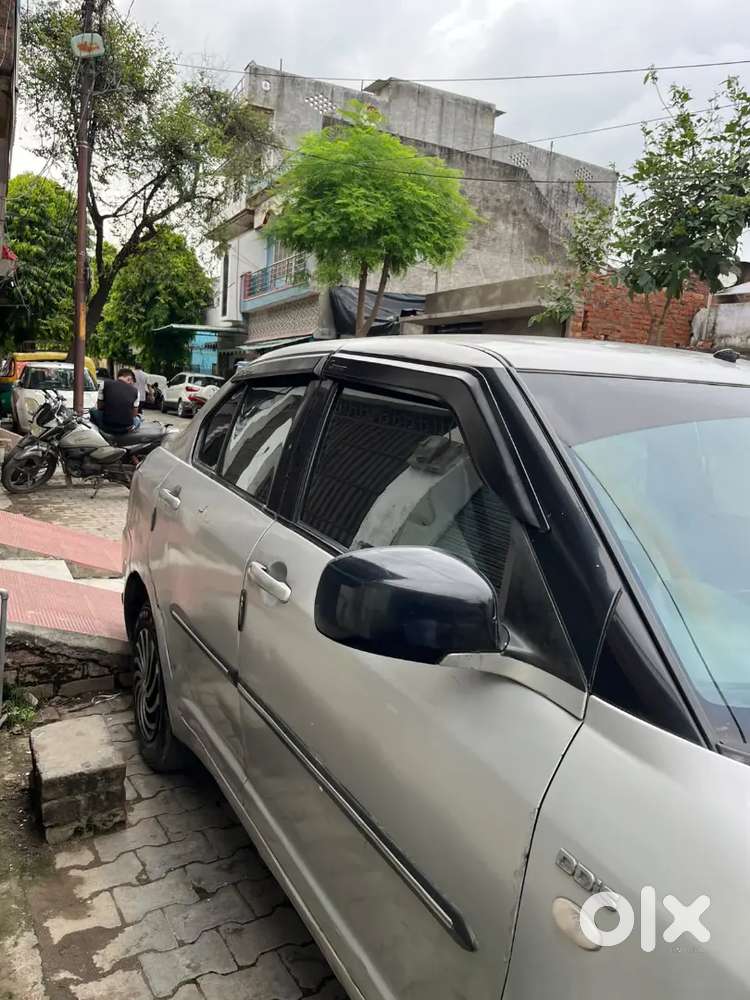 Maruti Suzuki Swift Dzire 2011 Diesel Well Maintained