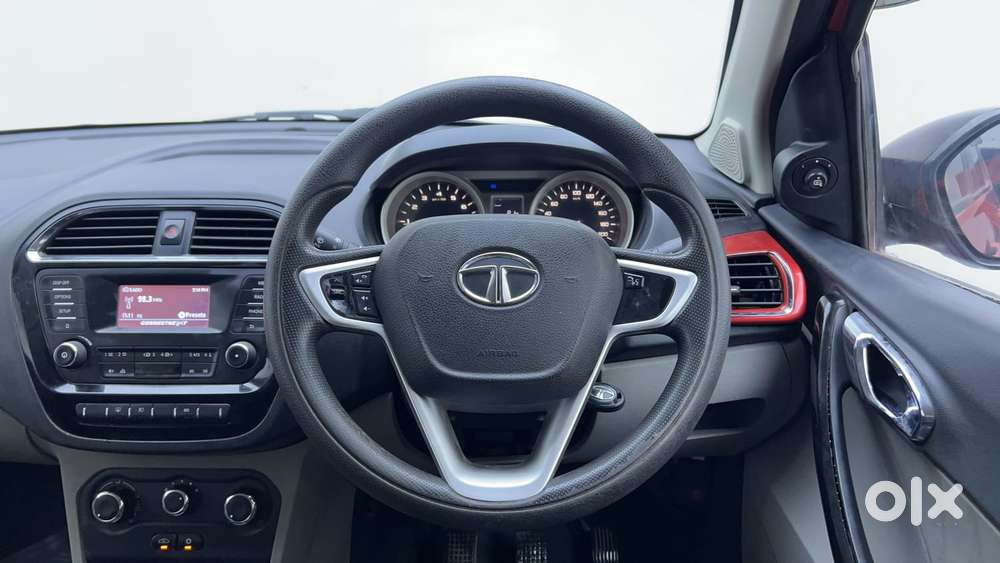 Tata Tiago Xz, 2017, Petrol