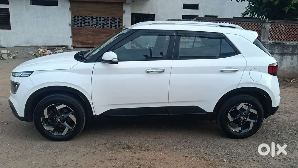 Hyundai Venue Sx Plus Turbo Dct, 2020, Petrol