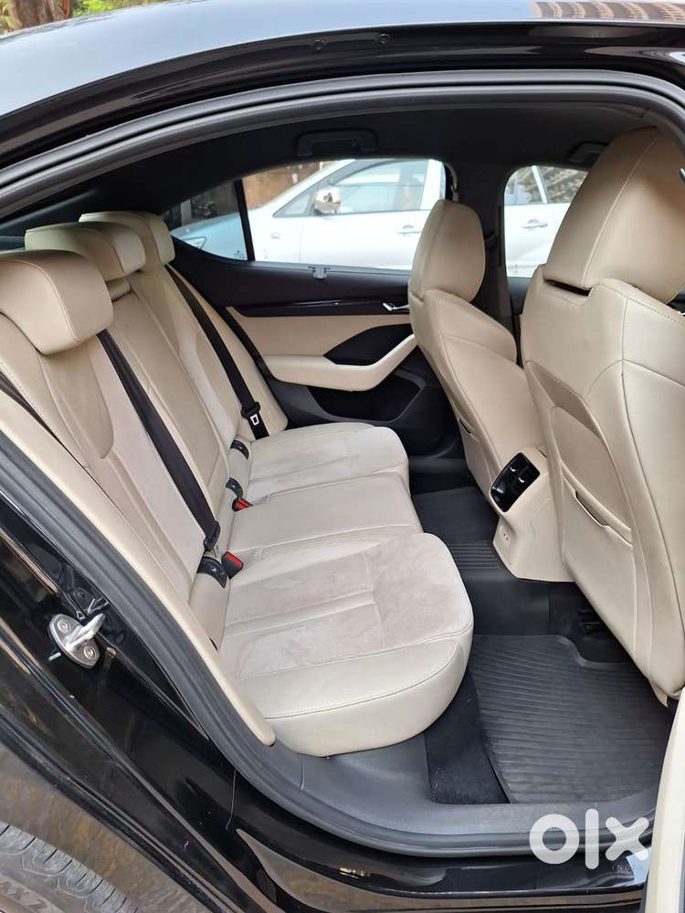 Skoda Octavia 2.0 L K Tsi At, 2022, Petrol
