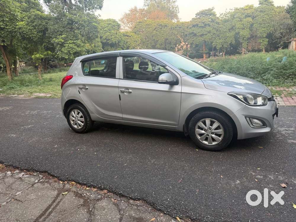 Hyundai I20 Sportz 1.2 Bs-iv, 2013, Petrol