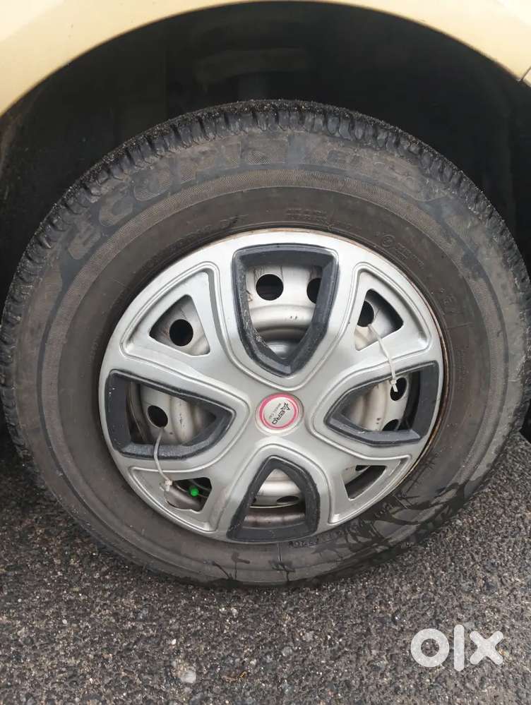 Tata Altroz Xe Petrol