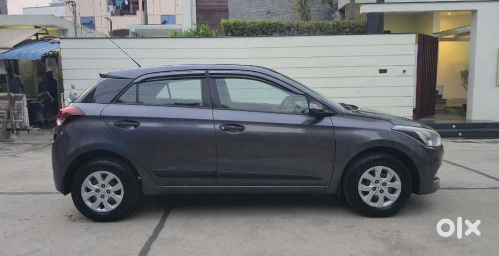 Hyundai Elite I20 1.2 Sportz Plus Vtvt, 2016, Petrol