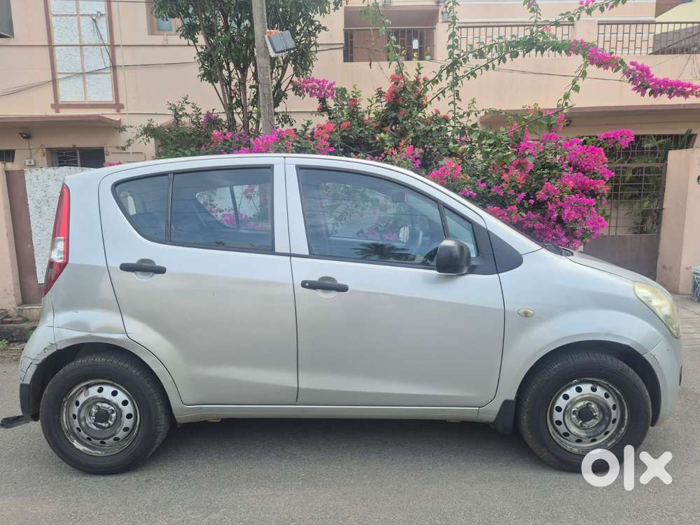 Maruti Suzuki Ritz Lxi, 2011, Petrol