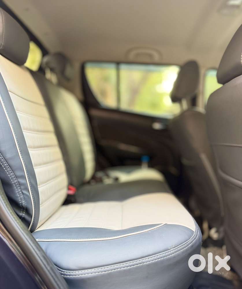 Maruti Suzuki Swift Vvt Zxi, 2015, Petrol