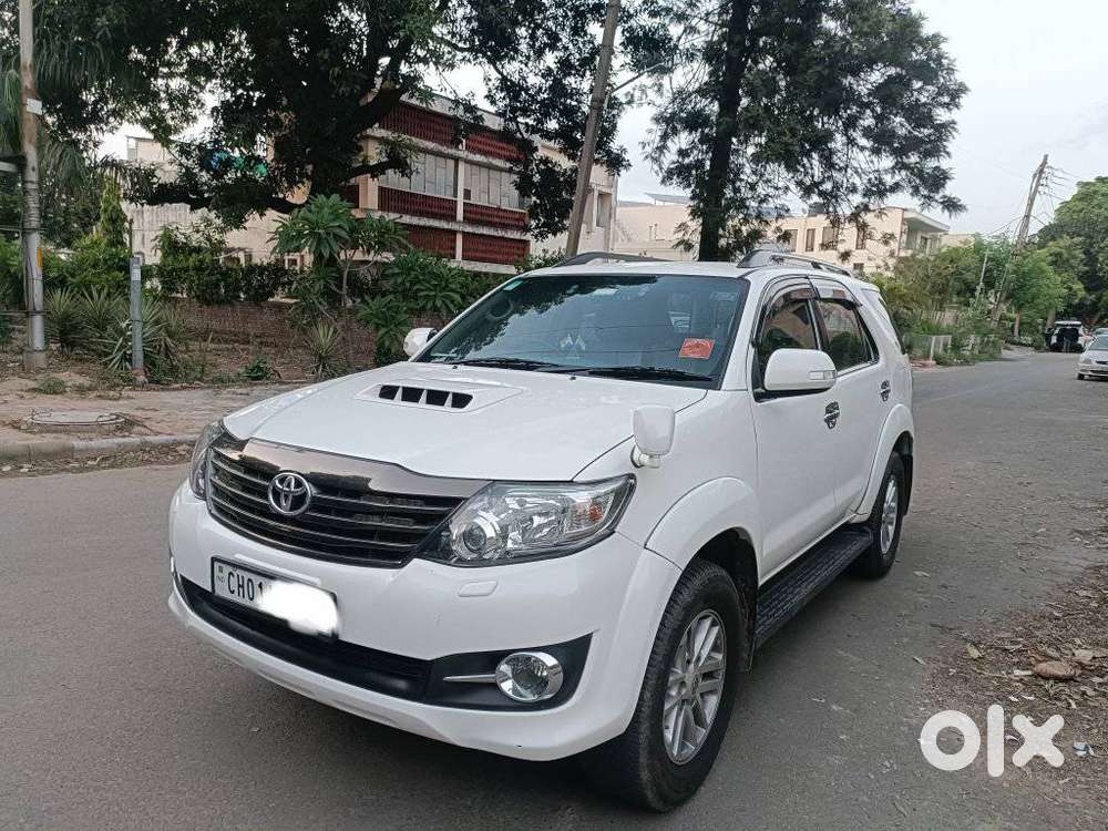 Toyota Fortuner 3.0 4x2 Automatic, 2013, Diesel